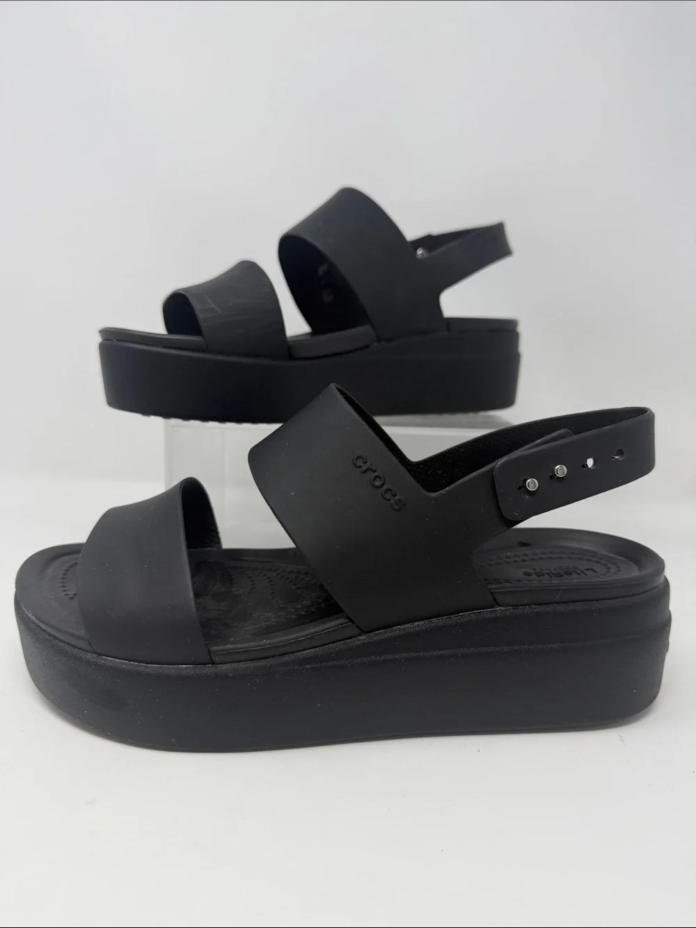 CROCS Women's Brooklyn Black Platform Slingback Sandals size 9